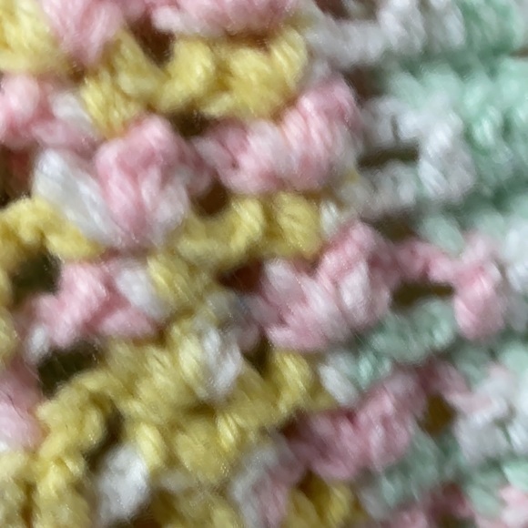 Beautifully stitched multi colored hand made crochet baby throw.‎ Sz 22” x 42” - Picture 7 of 7